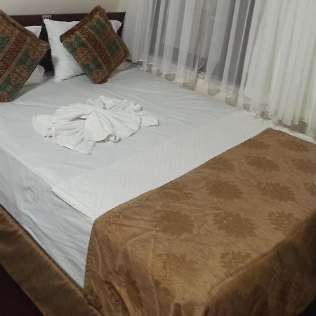 Reyna Suite Istanbul Bagian luar foto