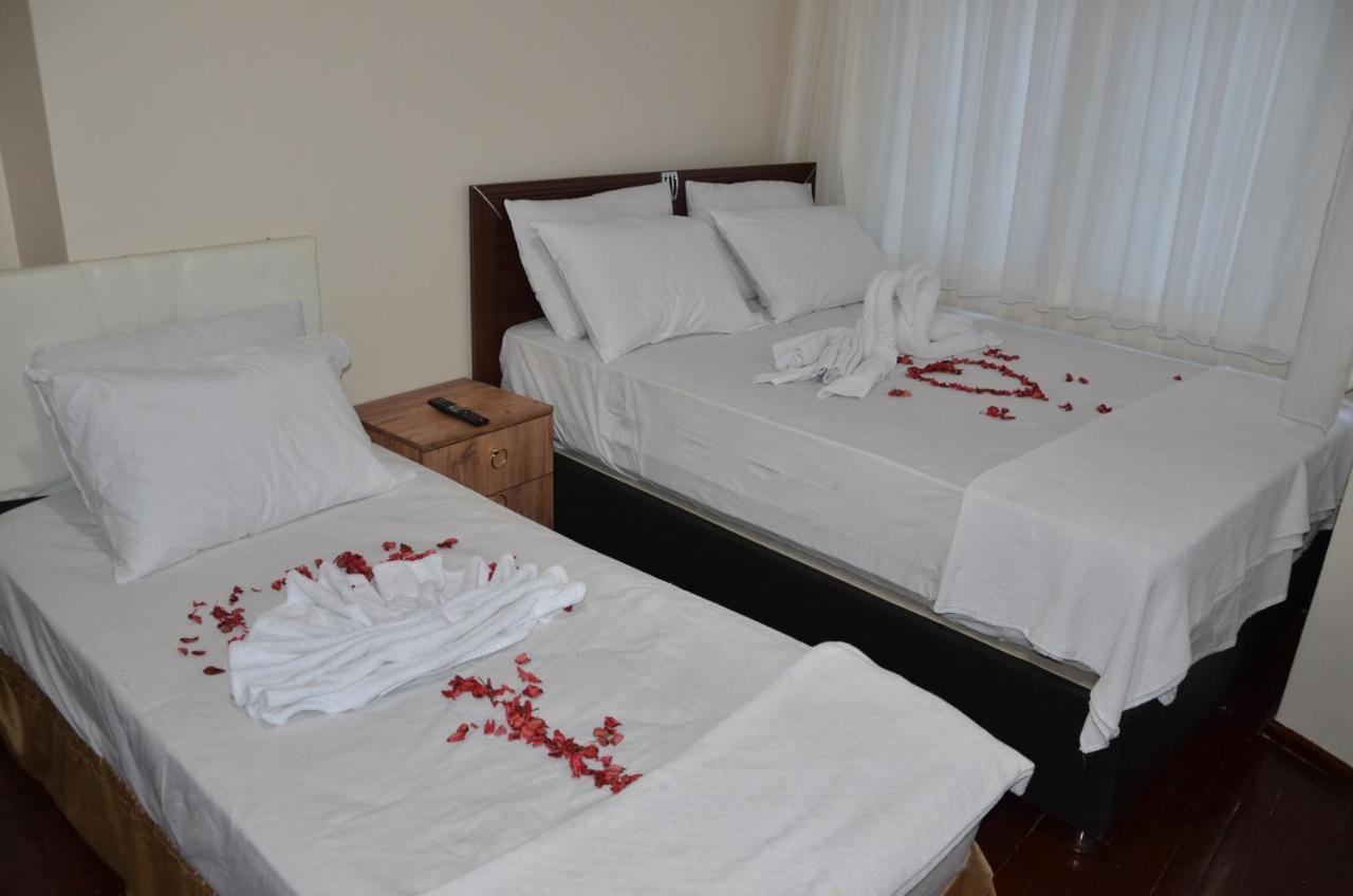 Reyna Suite Istanbul Bagian luar foto