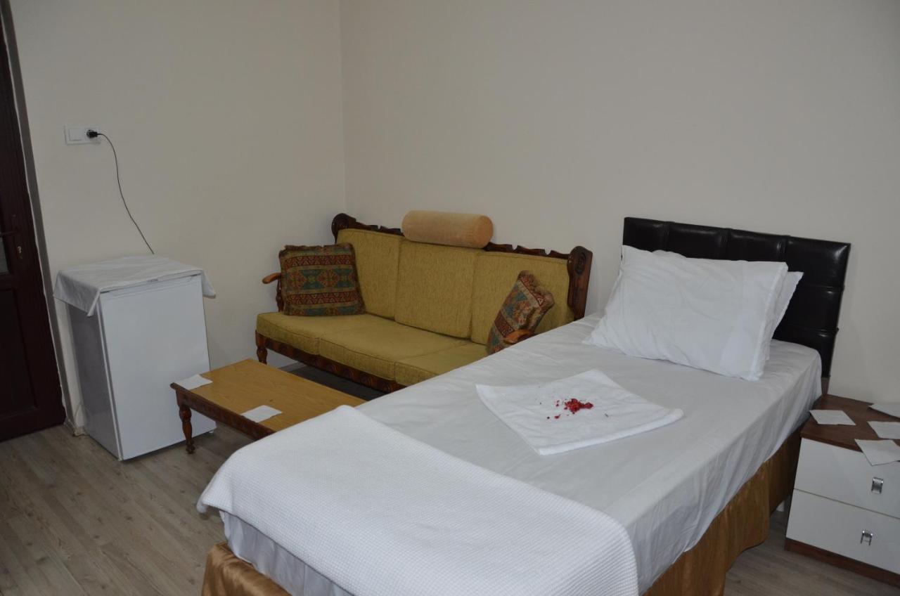 Reyna Suite Istanbul Bagian luar foto